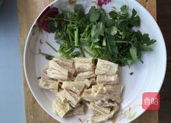 腐竹木耳拌黄瓜的做法图解5