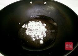 黑木耳炒腐竹的做法图解3