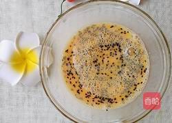 摊蛋皮的做法图解3