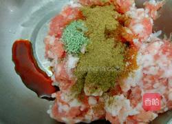 肉丸子的做法图解2