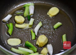 辣子鸡块的做法图解4