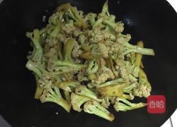 清炒菜花的做法图解7