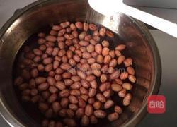 水煮五香花生米的做法图解4