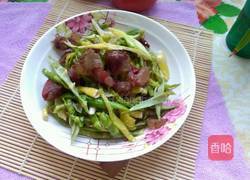 腊肠炒水竹笋的做法图解5