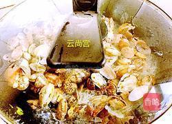 香辣姜葱爆炒花甲的做法图解6