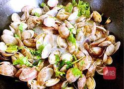 香辣姜葱爆炒花甲的做法图解7