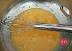 巧克力淋酱草莓蛋糕的做法图解1