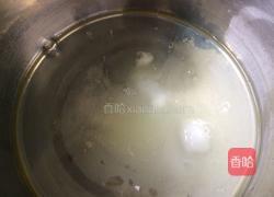 电压力锅蛋糕的做法图解1