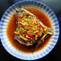 清蒸黑鱼头的做法[图]