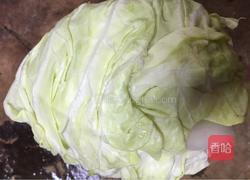 清炒卷心菜的做法图解1
