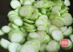 角瓜炒肉的做法图解5