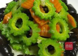 凉拌苦瓜黑木耳的做法图解8