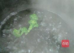 虾仁蔬菜粥的做法图解3