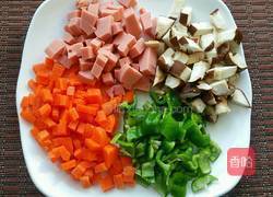 黄金蛋炒饭的做法图解2