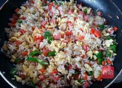黄金蛋炒饭的做法图解10