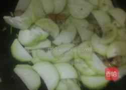 肉末炒西葫芦的做法图解3