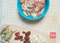 花胶煲鸡的做法图解1