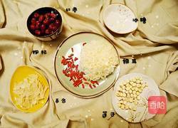 红枣银耳莲子汤的做法图解1