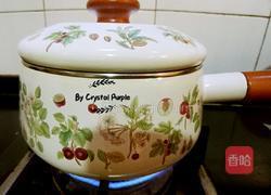 红枣银耳莲子汤的做法图解6