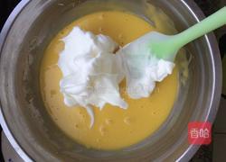 8寸戚风蛋糕的做法图解10