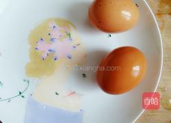 微波炉煎鸡蛋的做法图解1