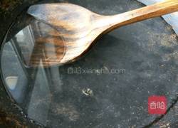 香椿拌蒜薹的做法图解2