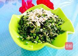 香椿拌蒜薹的做法图解8