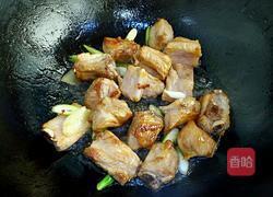 家常红烧排骨土豆的做法图解6