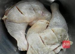 酱油鸡腿的做法图解1