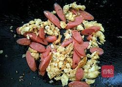 火腿肠炒鸡蛋的做法图解5