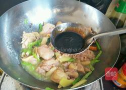 土豆炖鸡块的做法图解7