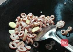 青椒炒肥肠的做法图解10