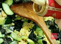 木耳黄瓜炒鸡蛋的做法图解7