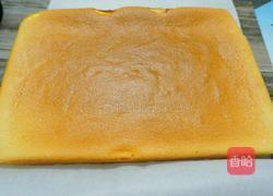 草莓奶油蛋糕卷的做法图解14