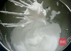 草莓奶油蛋糕卷的做法图解16