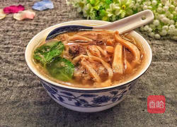 炖墨鱼排骨汤的做法图解9