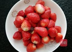 草莓罐头的做法图解2