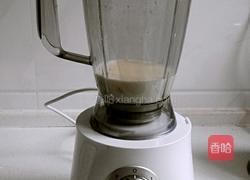 芒果奶昔的做法图解3