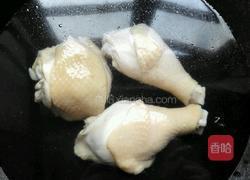 香辣手撕鸡腿的做法图解3
