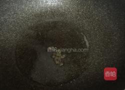 芹菜肉丝的做法图解4