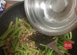芹菜肉丝的做法图解6