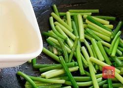 蒜薹炒鸡蛋的做法图解10