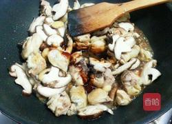 香菇炒鸡的做法图解5