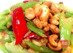 西芹炒虾仁的做法图解13