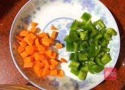 金包银炒饭的做法图解1