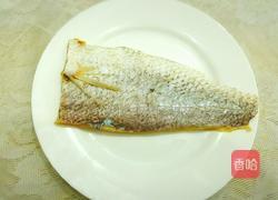 咸鱼烧茄子的做法图解1