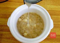 冰糖银耳莲子羹的做法图解6