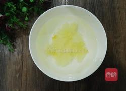 冰糖雪梨炖银耳的做法图解3