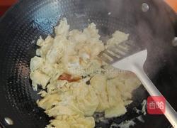 香椿炒蛋的做法图解8
