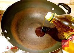 腊肠丁炒四季豆的做法图解5